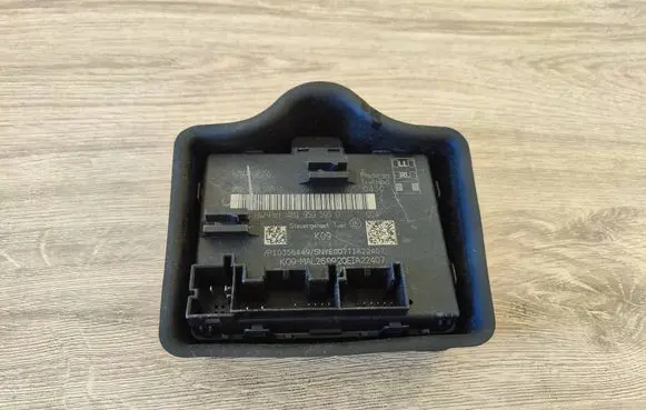 Audi A6 S6 C8 4K Door control unit/module 4M1959595J 4M1959595D