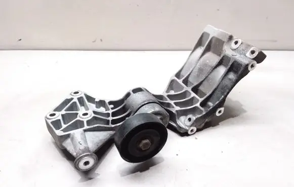 Mercedes-Benz A W169 Generator/alternator bracket A6402003370