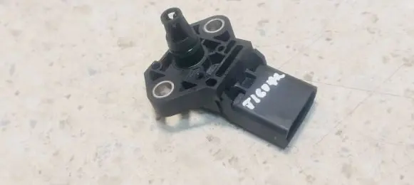 Volkswagen Tiguan Air pressure sensor 03G906051E 0281002977 130205T173331
