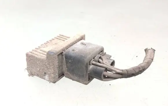 Renault Espace - Grand espace IV Glow plug pre-heat relay 7700115078