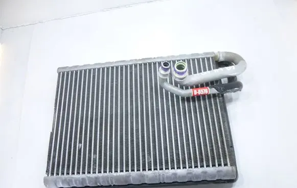 Audi A4 S4 B9 Air conditioning (A/C) radiator (interior) HH017001 J2842R1234YT