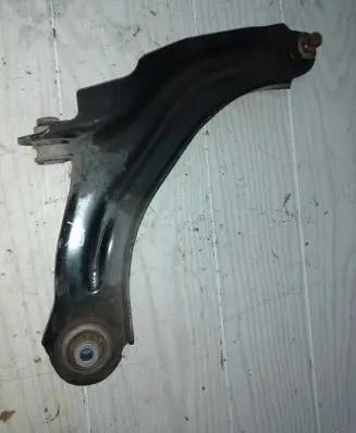 Renault Zoe Front lower control arm/wishbone