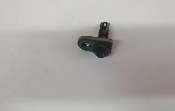 Hyundai i30 Front door sensor