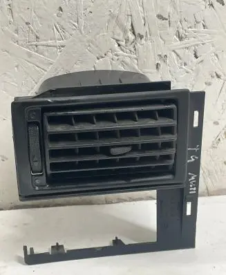 Volkswagen Multivan T4 Dash center air vent grill 701819709A