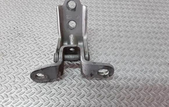 Hyundai Tucson LM Rear door lower hinge