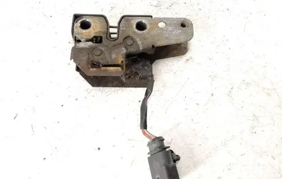 Volkswagen Touareg I Engine bonnet/hood lock/catch 1J0973824 964867 ZSB1966718