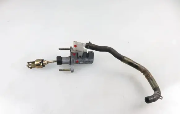 Toyota Celica T230 Clutch master cylinder