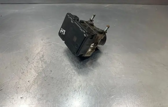 Suzuki Grand Vitara II ABS Pump 06210960003 28561034063 06261937201