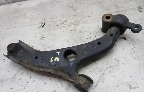 Mazda 3 II Front control arm KRIS235789