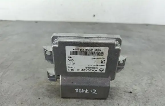 Volkswagen PASSAT B6 Hand brake control module 3C0907801B