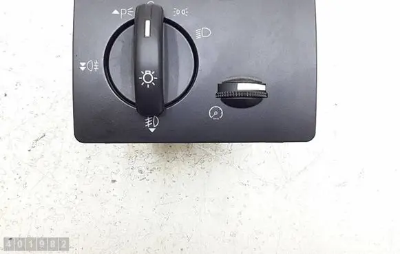 Ford Focus Light switch 4M5T13A024GA