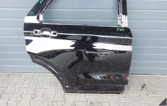 Ford Explorer VI Rear door LB5BS26086AD