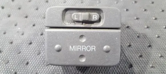 Honda Civic Wing mirror switch