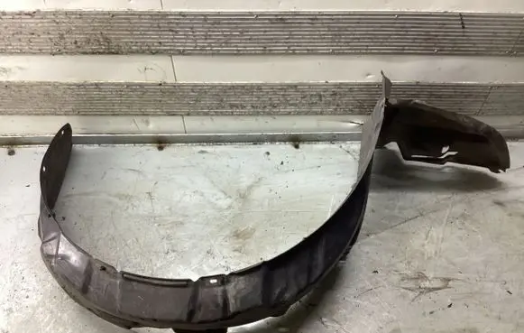 Toyota Corolla E120 E130 Front wheel arch liner splash guards 5387602080