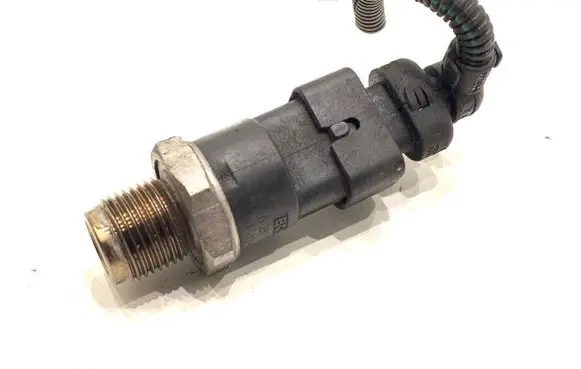 Opel Astra H Fuel pressure sensor 0281002534