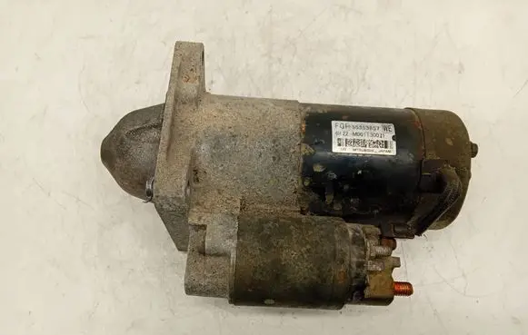 Opel Zafira B Starter motor 55353857 M001T30071