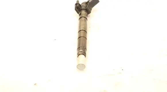 Audi A6 S6 C6 4F Fuel injector 0445115052