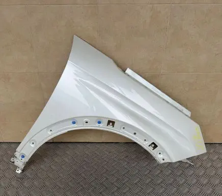 Peugeot 5008 II Fender
