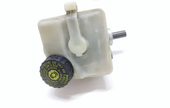 Volvo S60 Master brake cylinder 8646006
