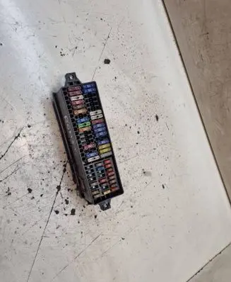 Fuse box set