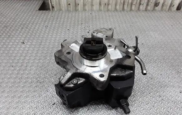 KIA Sportage Fuel injection high pressure pump 3310027400 0445010121