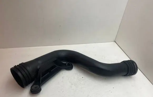 Volkswagen Jetta V Intercooler hose/pipe 1K0145762P