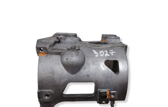 Nissan Leaf I (ZE0) Engine mounting bracket 120724C010
