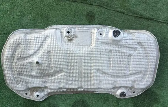 Audi A3 8Y Heat shield in engine bay 5Q0825701L