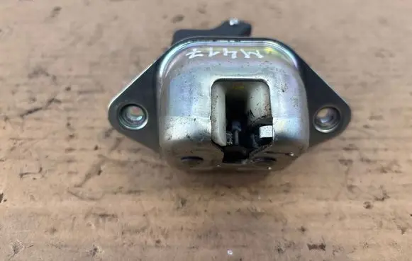 Subaru XV I Tailgate/trunk/boot lock/catch/latch 