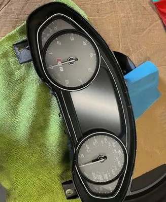Audi A8 S8 D4 4H Speedometer (instrument cluster) 4H0920851J
