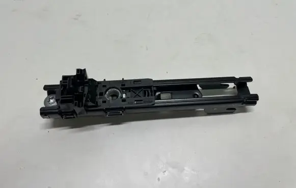 Mercedes-Benz E AMG W213 Seat belt height adjuster A0008600388