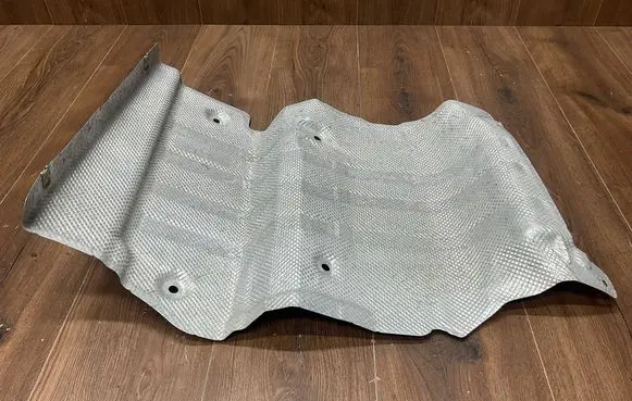 Mercedes-Benz E W213 Exhaust heat shield A2136800122