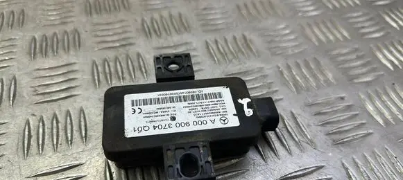 Mercedes-Benz E W212 Tire pressure control unit A0009003704