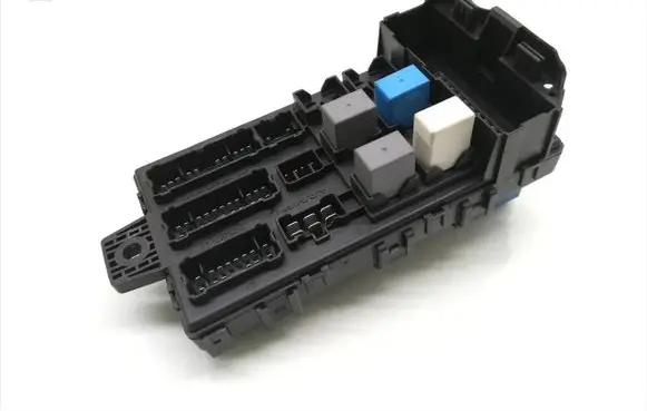 Hyundai Trajet Fuse module AK1239