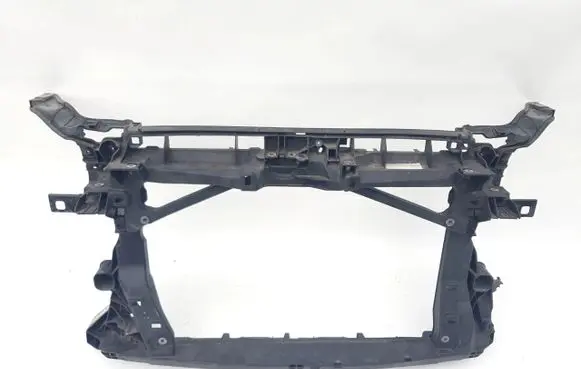 Audi A3 S3 8V Front bodywork piece 8V7805588A