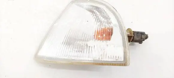 Skoda Octavia Mk1 (1U) Front indicator light 185164B 18-5164B