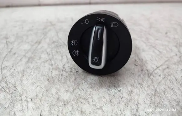 Volkswagen Amarok Light switch 3C8941431C