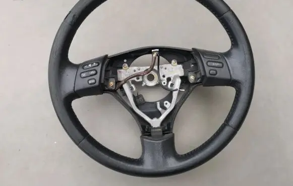 Toyota Corolla Verso E121 Steering wheel