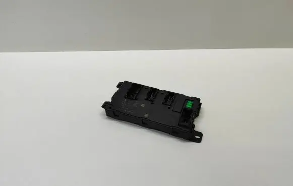 BMW 3 F30 F35 F31 Central body control module 9317175 6135931717501 61359317175