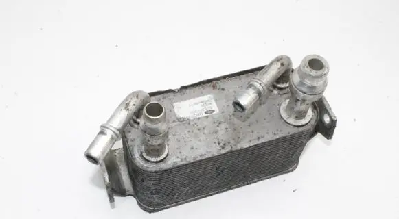 Land Rover Range Rover Sport L320 Engine oil radiator UBC500101