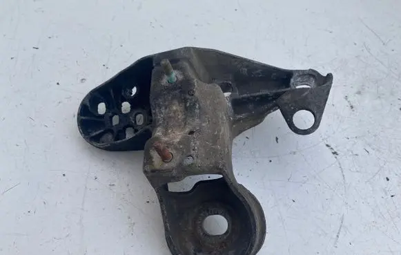 Audi A4 S4 B6 8E 8H Engine mounting bracket 4B0199351B
