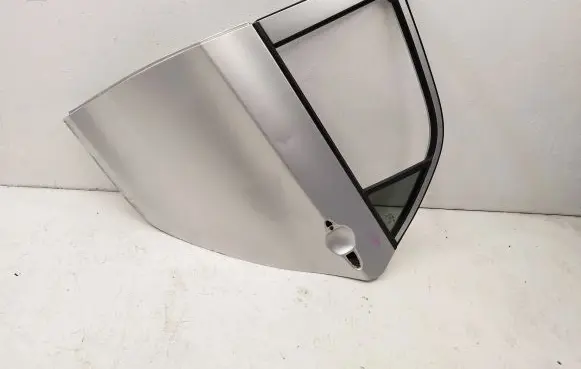 KIA Picanto Rear door
