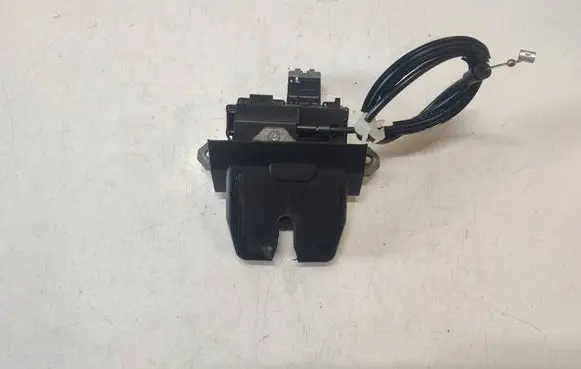 Volvo S60 Tailgate/trunk/boot lock/catch/latch 31278384