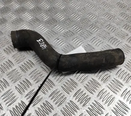 Porsche Boxster 986 Engine coolant pipe/hose 99610650105