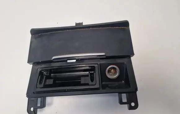 Ashtray (front)