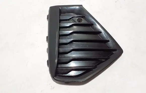 Volvo XC60 Front bumper lower grill 32234961