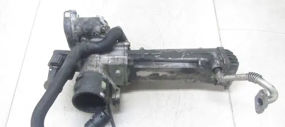 Volvo XC60 EGR valve cooler 31272702