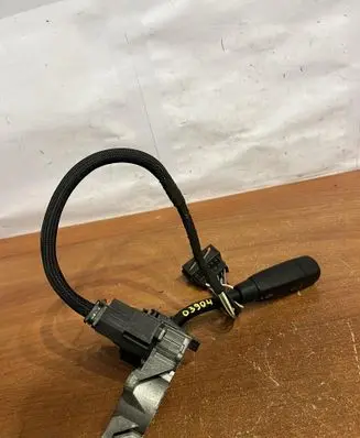 Mercedes-Benz E W210 Light switch 2105400144 D3904