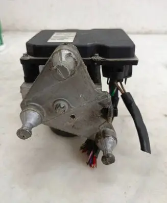 Mercedes-Benz E C207 W207 ABS Pump A2124317012 0265951925 30228P0919