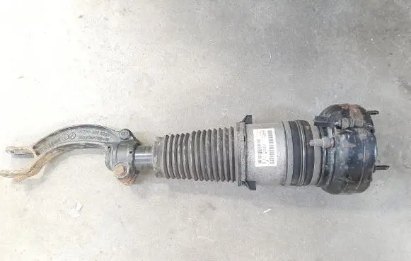 Audi A8 S8 D4 4H Front air suspension shock absorber 4H0616039H